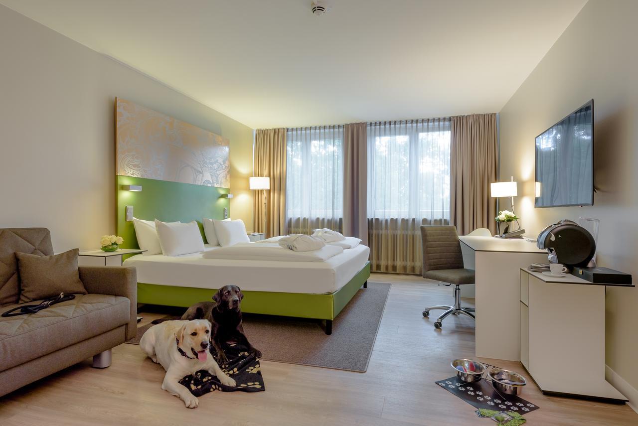 Congress Hotel Mercure Nuernberg An Der Messe Exterior foto